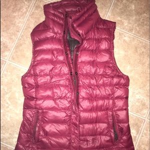 GAP Packable Puffer Vest